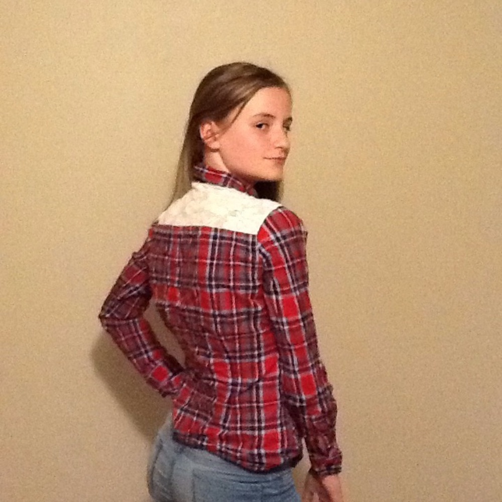 Plaid white lace back button up S